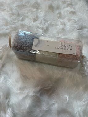Lemon 3-Pack Cozy Socks - Gray, Cream & Pink